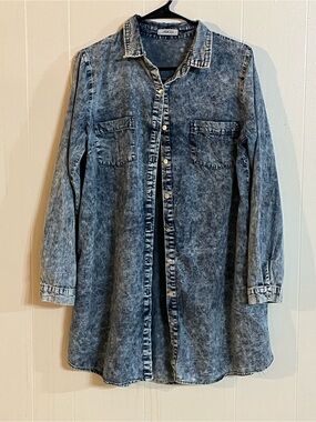 The Hanger Faded Blue Acid-Wash Denim Shirt Jacket